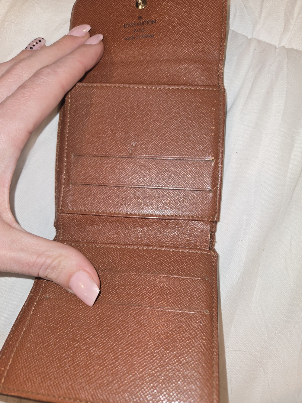 LOUIS VUITtON Brown Monogram Compact Wallet - Picture 3 of 12
